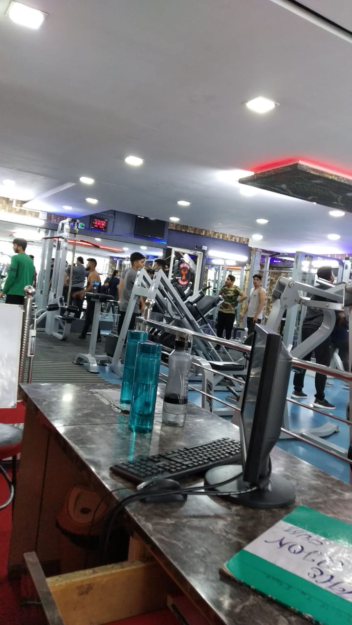 Indore-Old-Palasia-The-lion-gym-_126_MTI2_NTk