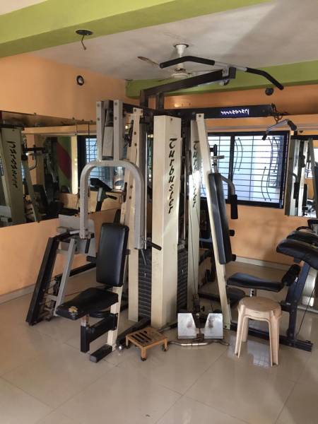 Kharvasa-Om-Nagar-Society-Regal-Gym_333_MzMz