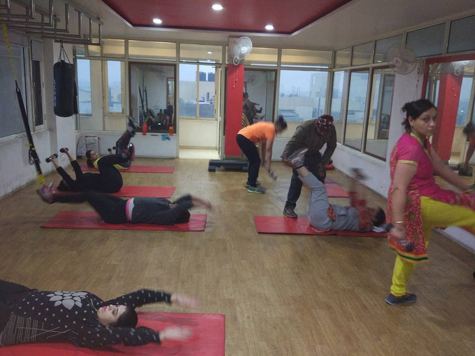 amritsar-medical-enclave-Absolute-Fitness_1213_MTIxMw_OTg2MA
