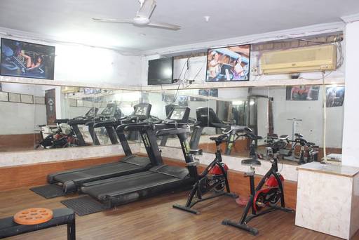 Noida-Sector-19-Workout-Gym_876_ODc2_MzA0Mg