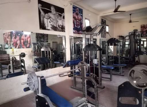 Noida-Sector-63-Perfect-Fitness-Health-Club_932_OTMy