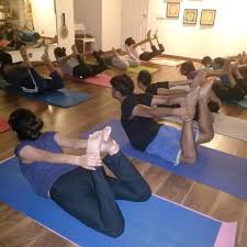 Gurugram-Sector-46-Yoga-With-Suhasini_730_NzMw
