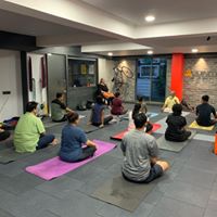 ahmedabad-naranpura-Vyom-yoga-and-fitness-studio_303_MzAz_OTE2