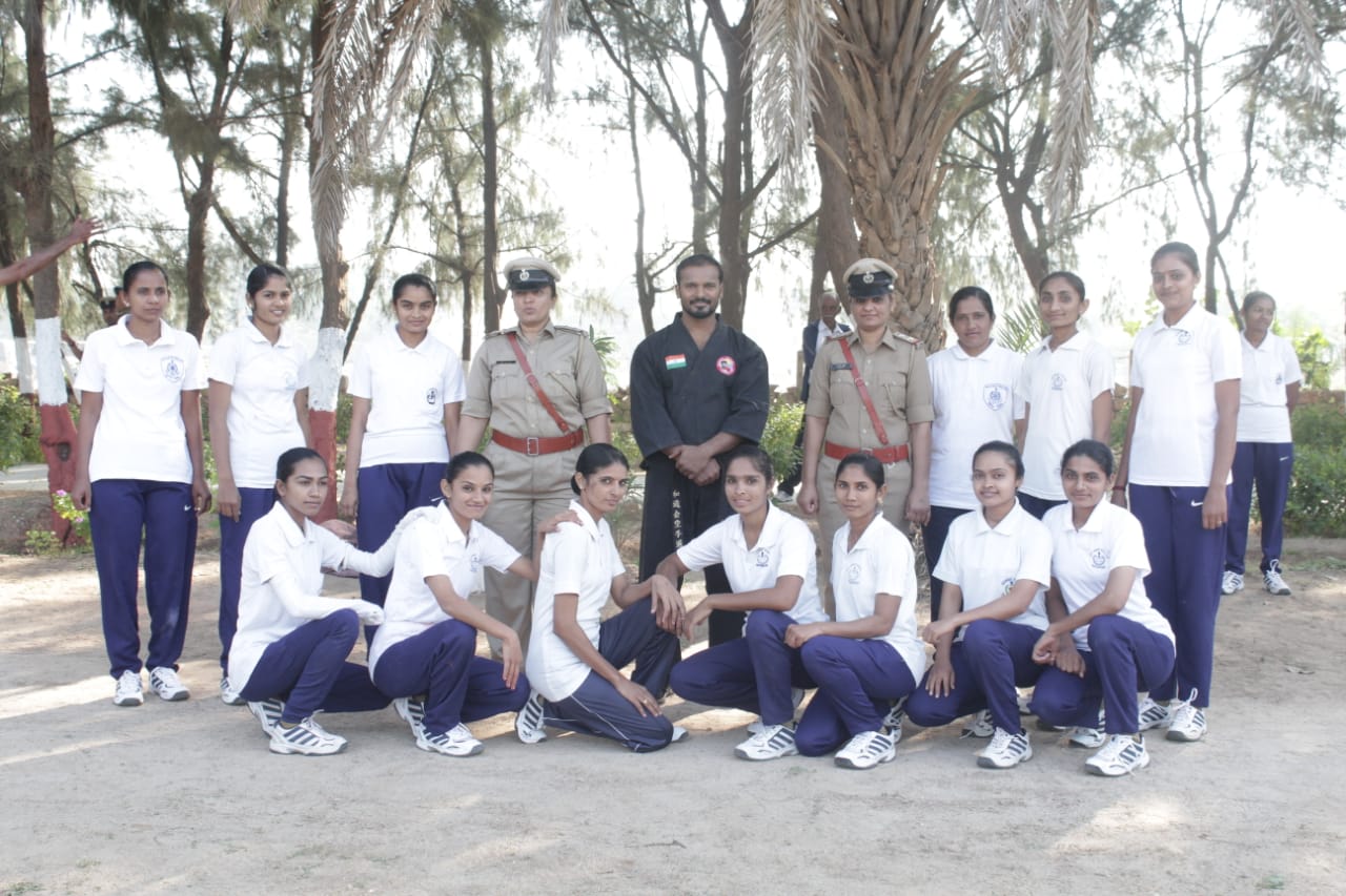 Porbandar-Panch-Hatdi-Xtrim-Gym_2728_MjcyOA_Nzc1Mw