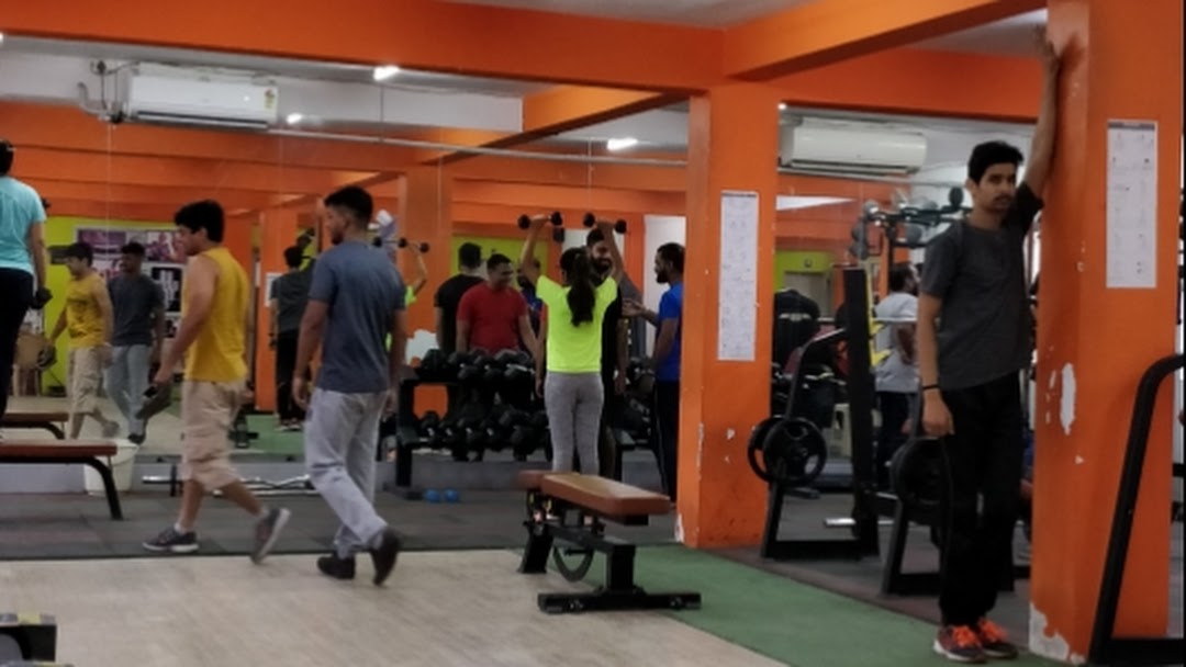 Ahmedabad-Bopal-Millionaires-Health-Club-Gym_282_Mjgy_NTkx