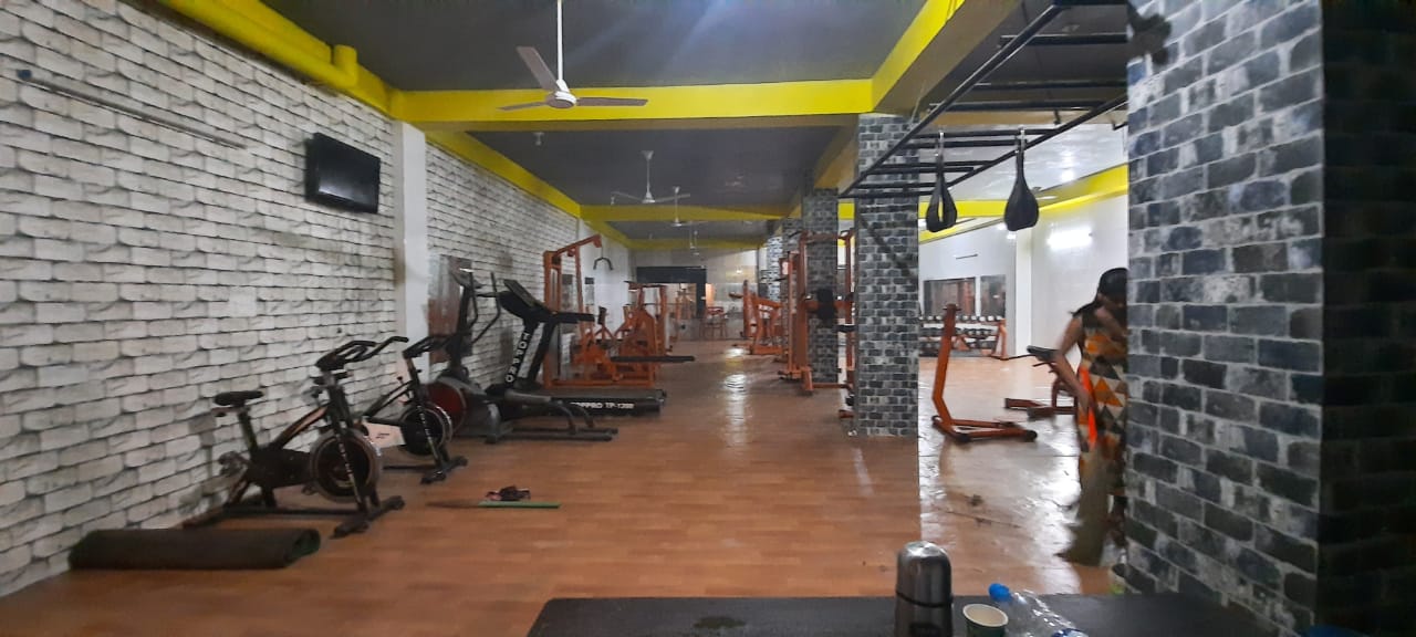 New-Delhi-New-Friends-Colony-Panther-gym_810_ODEw_MTE1NDA